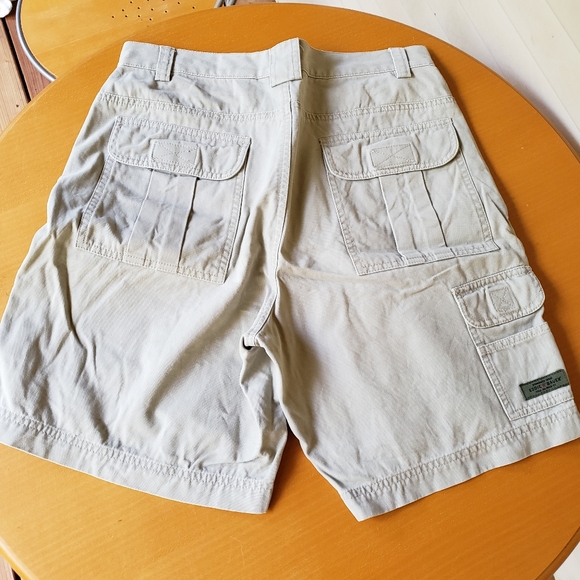 Vintage Eddie Bauer's Men's Twill Cargo Shorts - Picture 3 of 6